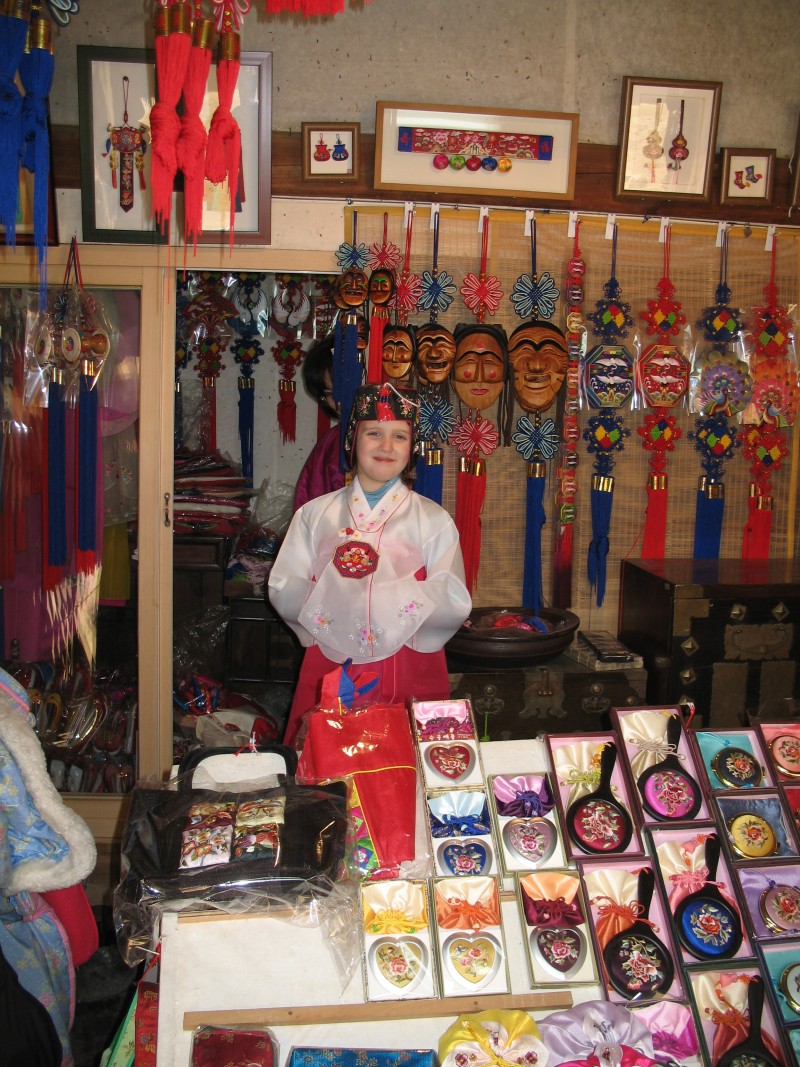 Samantha in a hanbok