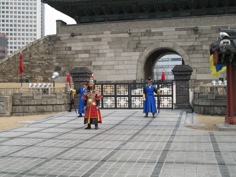 Gate with watchkeepers