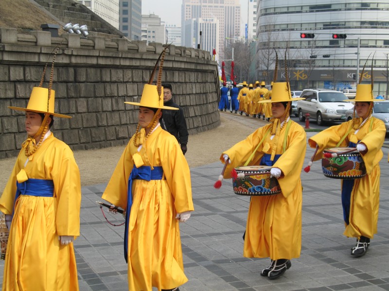 Drummers in yellow