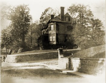 75 Fort Place - 19th Century