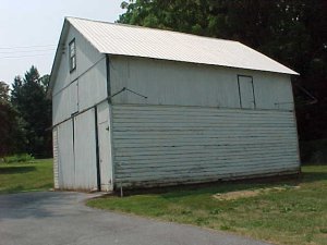 corn crib